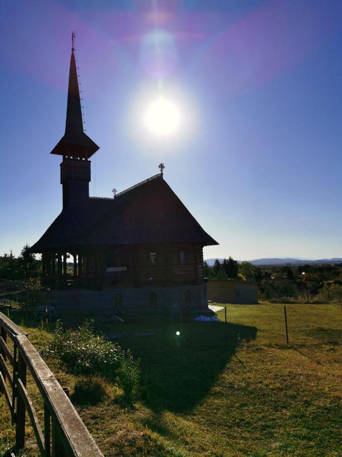 Hotel Montana - Ковасна Экстерьер фото